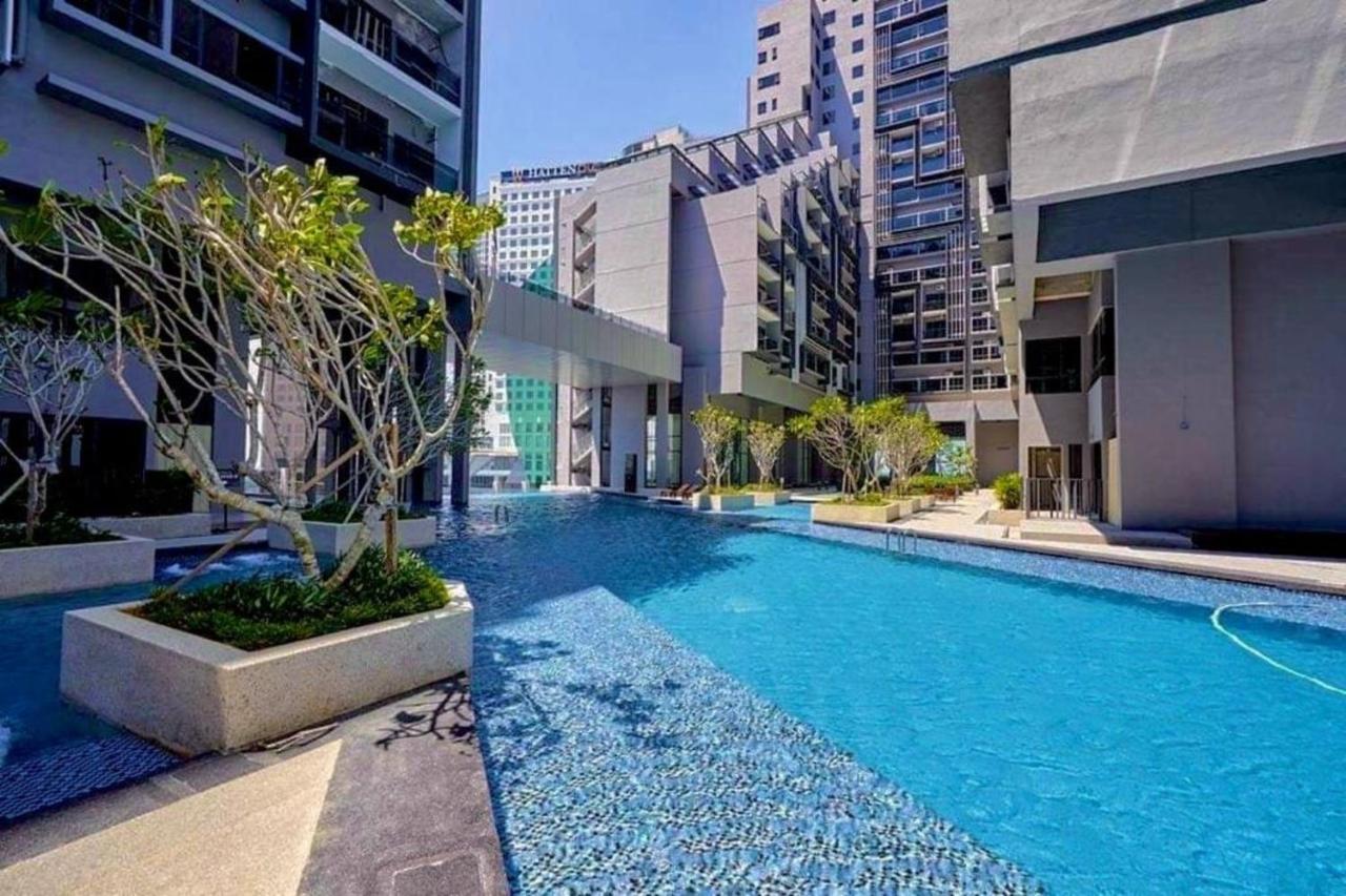 Imperio,Res - Warm -- Comfy -- Charming View Apartment Malacca Bagian luar foto
