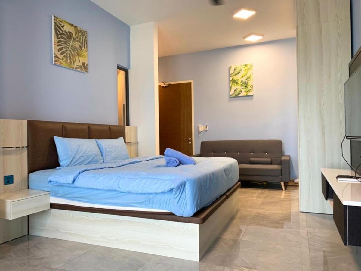 Imperio,Res - Warm -- Comfy -- Charming View Apartment Malacca Bagian luar foto